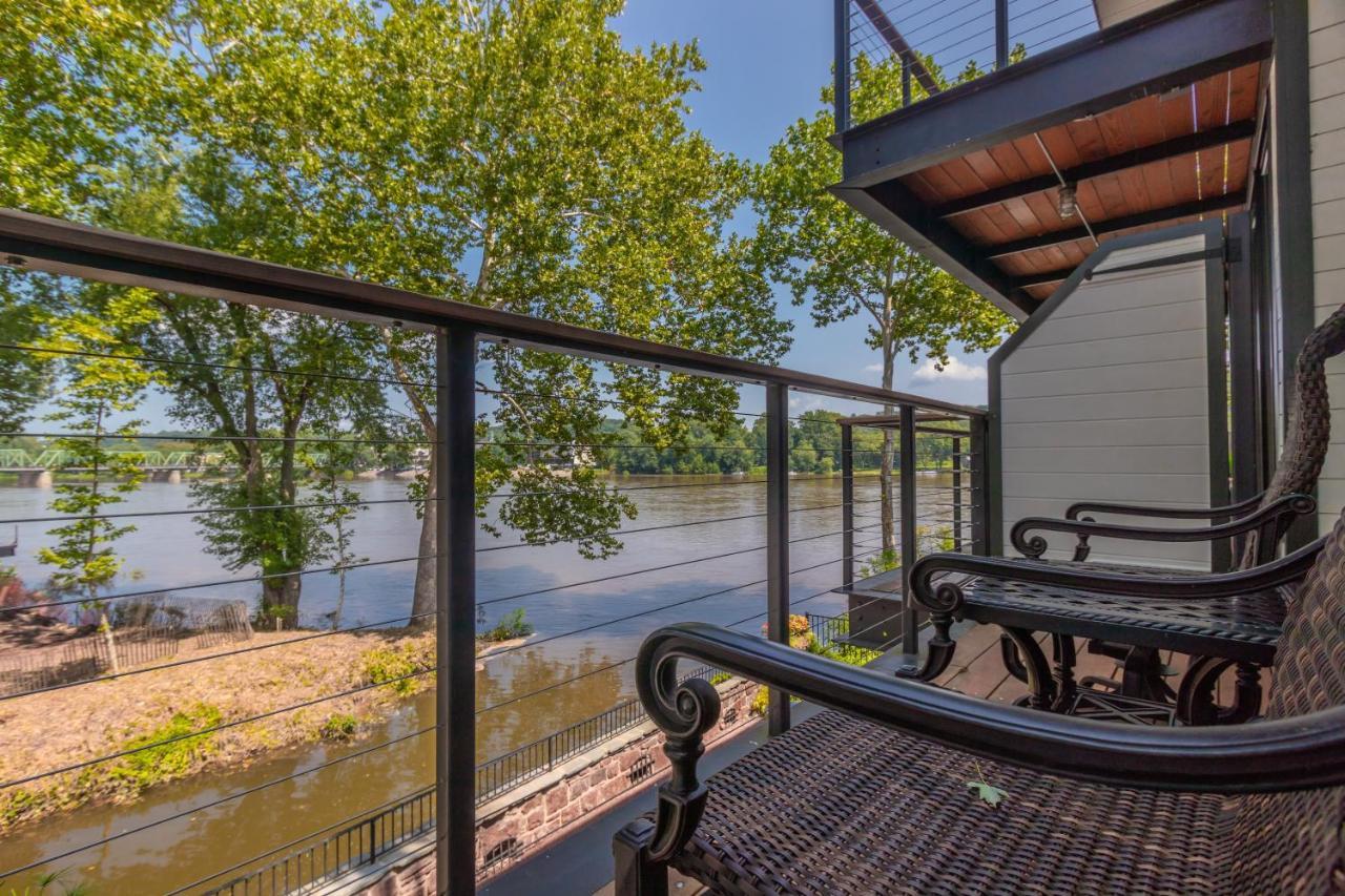 Carriage House New Hope Hotel Bagian luar foto