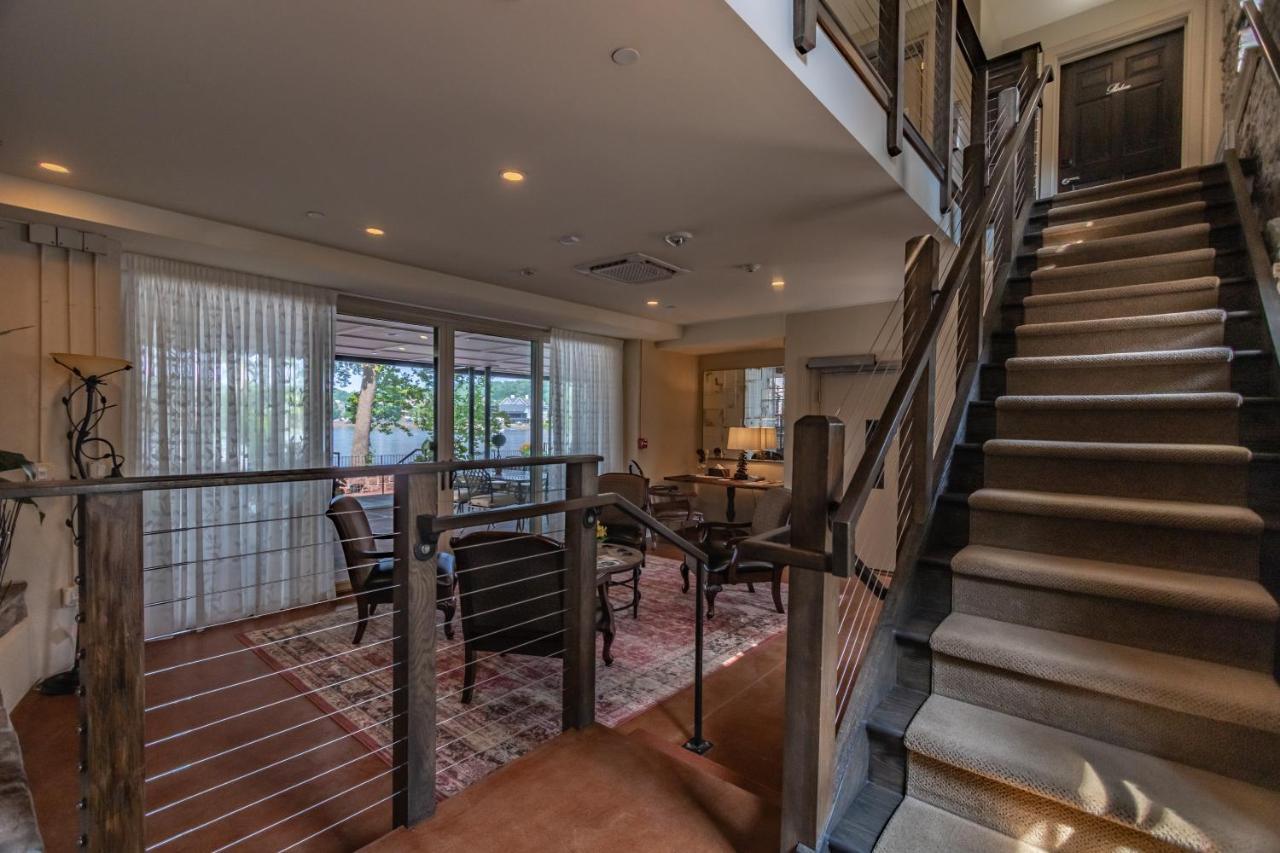 Carriage House New Hope Hotel Bagian luar foto